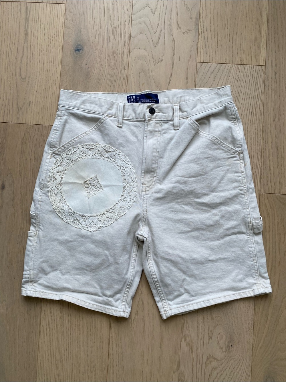 GAP Men’s Cream Cargo Shorts upcycled with lace Detail